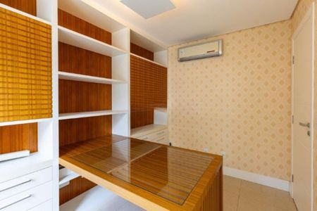 Casa de condomínio à venda com 315m², 4 quartos e 4 vagasFoto 07