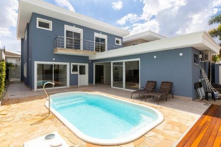 Casa de condomínio à venda com 315m², 4 quartos e 4 vagasFoto 09