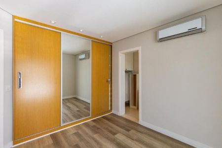 Casa de condomínio à venda com 315m², 4 quartos e 4 vagasFoto 21