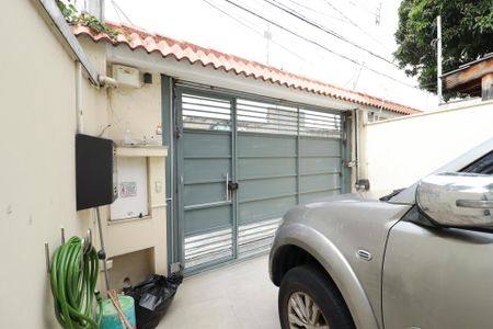 Casa à venda com 117m², 3 quartos e 2 vagas Casa à venda com 117m², 3 quartos e 2 vagasGaragem