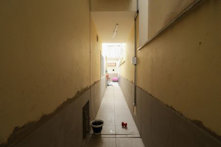 Casa à venda com 117m², 3 quartos e 2 vagas Casa à venda com 117m², 3 quartos e 2 vagasCorredor Lateral