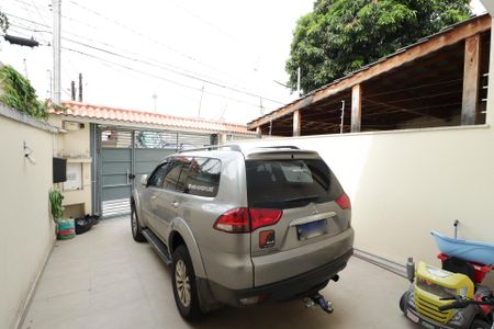 Casa à venda com 117m², 3 quartos e 2 vagas Casa à venda com 117m², 3 quartos e 2 vagasGaragem