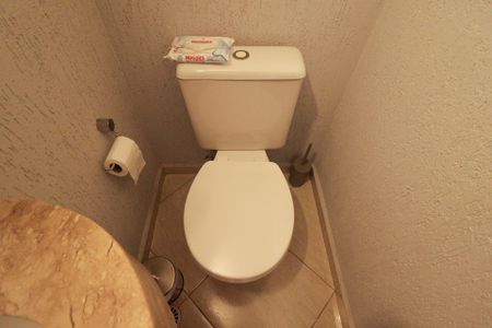 Casa à venda com 117m², 3 quartos e 2 vagas Casa à venda com 117m², 3 quartos e 2 vagasLavabo