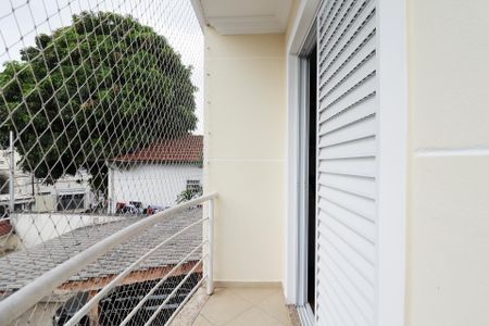 Casa à venda com 117m², 3 quartos e 2 vagas Casa à venda com 117m², 3 quartos e 2 vagasVaranda da Suíte 1