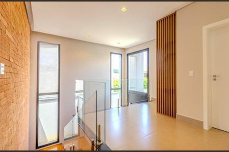 Casa de condomínio à venda com 242m², 3 quartos e 4 vagas Casa de condomínio à venda com 242m², 3 quartos e 4 vagasFoto 06