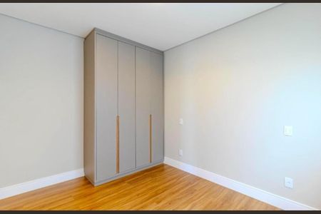 Casa de condomínio à venda com 242m², 3 quartos e 4 vagas Casa de condomínio à venda com 242m², 3 quartos e 4 vagasFoto 26