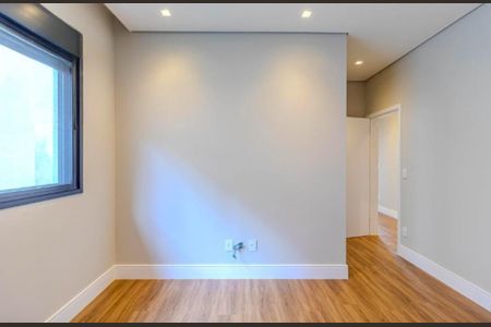 Casa de condomínio à venda com 242m², 3 quartos e 4 vagas Casa de condomínio à venda com 242m², 3 quartos e 4 vagasFoto 27