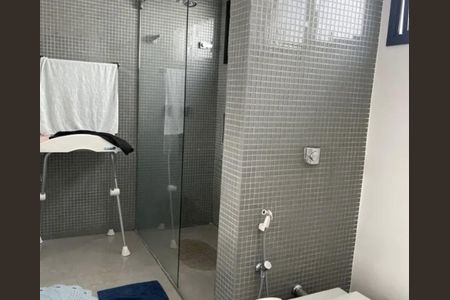 Casa de condomínio à venda com 270m², 4 quartos e 4 vagasFoto 23