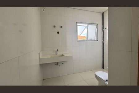 Casa de condomínio para alugar com 300m², 3 quartos e 4 vagasFoto 01