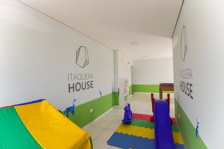 Apartamento à venda com 50m², 2 quartos e sem vagaBrinquedoteca e espaço de jogos