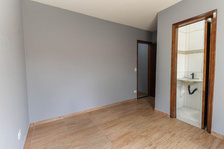 Casa de condomínio à venda com 65m², 2 quartos e 1 vaga Casa de condomínio à venda com 65m², 2 quartos e 1 vagaSuíte 2