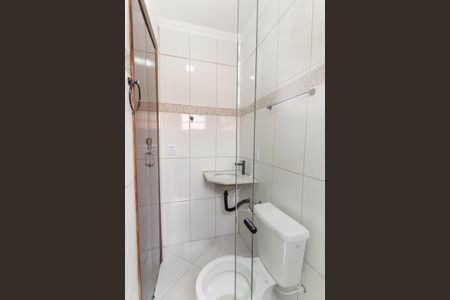 Casa de condomínio à venda com 65m², 2 quartos e 1 vaga Casa de condomínio à venda com 65m², 2 quartos e 1 vagaBanheiro da Suíte 2