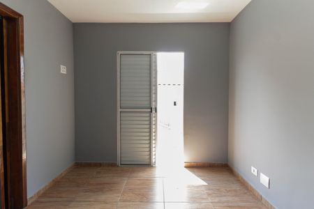 Casa de condomínio à venda com 65m², 2 quartos e 1 vaga Casa de condomínio à venda com 65m², 2 quartos e 1 vagaSuíte 2