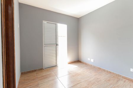 Casa de condomínio à venda com 65m², 2 quartos e 1 vaga Casa de condomínio à venda com 65m², 2 quartos e 1 vagaSuíte 2