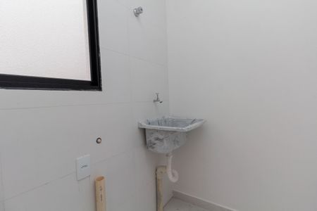 Apartamento à venda com 38m², 2 quartos e sem vagaCozinha e Área de Serviço