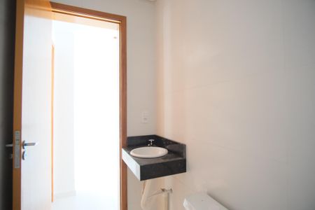 Apartamento para alugar com 33m², 2 quartos e sem vagaBanheiro