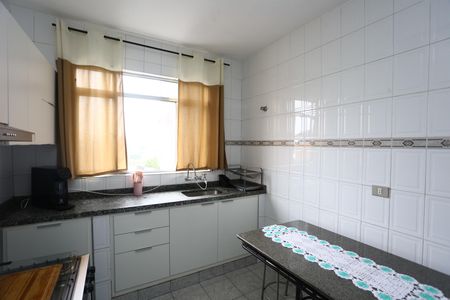 Casa à venda com 151m², 2 quartos e 1 vaga Casa à venda com 151m², 2 quartos e 1 vagaCozinha