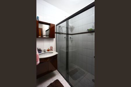 Casa à venda com 151m², 2 quartos e 1 vaga Casa à venda com 151m², 2 quartos e 1 vagaBanheiro