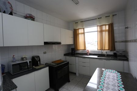 Casa à venda com 151m², 2 quartos e 1 vaga Casa à venda com 151m², 2 quartos e 1 vagaCozinha