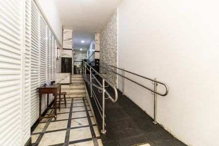 Apartamento à venda com 90m², 2 quartos e sem vagaHall de Entrada