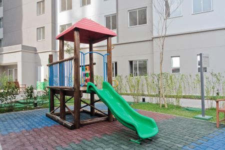 Apartamento à venda com 39m², 2 quartos e sem vagaÁrea comum - Playground
