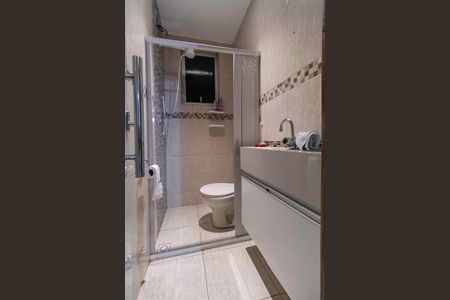 Apartamento à venda com 110m², 3 quartos e 1 vaga Banheiro social 2