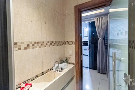 Apartamento à venda com 110m², 3 quartos e 1 vaga Banheiro social 2