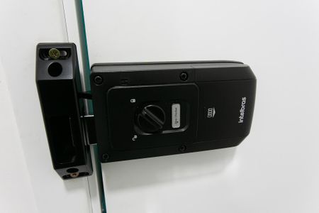 Studio à venda com 29m², 1 quarto e sem vaga Studio à venda com 29m², 1 quarto e sem vagaFechadura Eletrônica