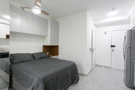 Studio à venda com 29m², 1 quarto e sem vaga Studio à venda com 29m², 1 quarto e sem vagaStudio