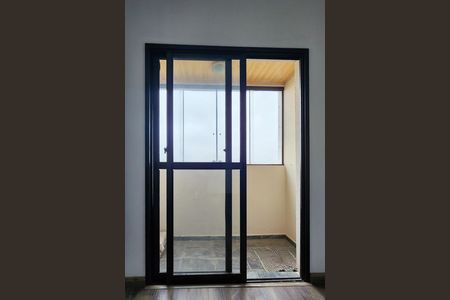 Apartamento para alugar com 78m², 3 quartos e 1 vaga Apartamento para alugar com 78m², 3 quartos e 1 vagaVaranda