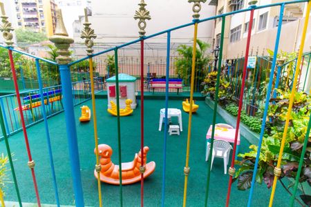 Apartamento à venda com 50m², 2 quartos e sem vagaÁrea comum