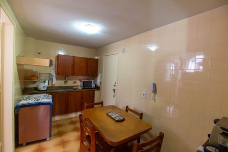Apartamento à venda com 50m², 2 quartos e sem vagaCozinha