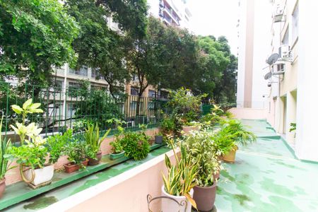 Apartamento à venda com 50m², 2 quartos e sem vagaÁrea comum