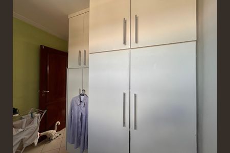 Casa à venda com 490m², 4 quartos e 4 vagasQuarto de Serviço