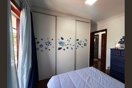 Casa à venda com 490m², 4 quartos e 4 vagasQuarto 1