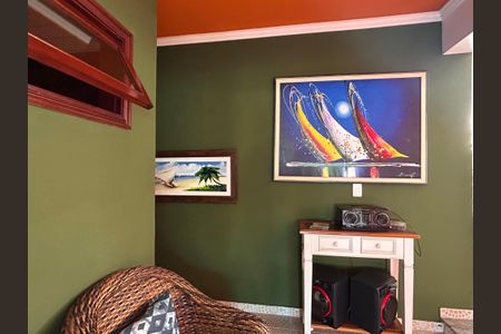 Casa à venda com 490m², 4 quartos e 4 vagasHall