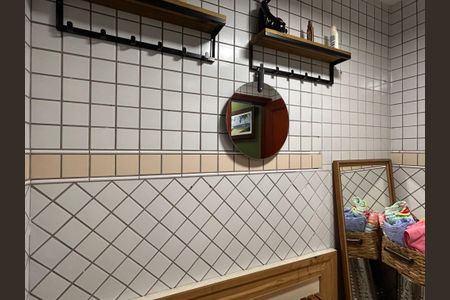 Casa à venda com 490m², 4 quartos e 4 vagasChuveiro