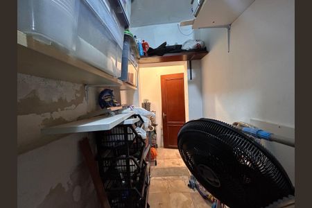 Casa à venda com 490m², 4 quartos e 4 vagasPorão