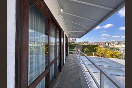 Casa à venda com 490m², 4 quartos e 4 vagasVaranda da Sala