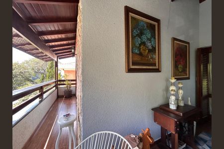 Casa à venda com 490m², 4 quartos e 4 vagasVaranda do Quarto 1, 2 e acesso para sala de TV