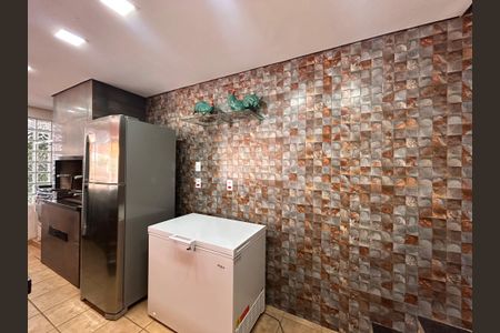 Casa à venda com 490m², 4 quartos e 4 vagasÁrea comum - Churrasqueira