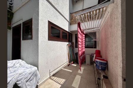 Casa à venda com 490m², 4 quartos e 4 vagasÁrea de Serviço