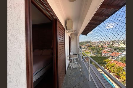 Casa à venda com 490m², 4 quartos e 4 vagasVaranda do Quarto 1 e 2