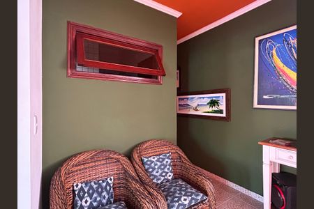 Casa à venda com 490m², 4 quartos e 4 vagasHall