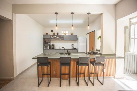 Apartamento à venda com 120m², 2 quartos e sem vaga Apartamento à venda com 120m², 2 quartos e sem vagaCozinha