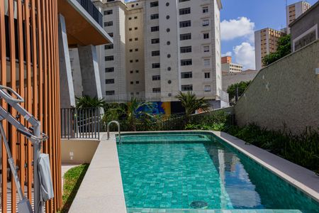 Studio à venda com 29m², 1 quarto e sem vagaPiscina
