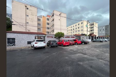 Apartamento para alugar com 50m², 3 quartos e 1 vaga Apartamento para alugar com 50m², 3 quartos e 1 vagaFachada