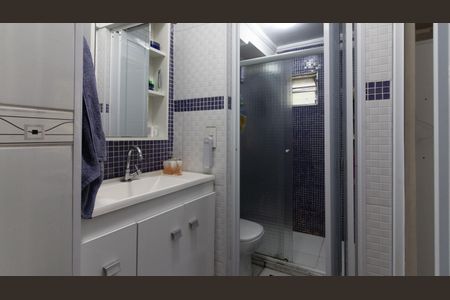 Apartamento para alugar com 50m², 3 quartos e 1 vaga Apartamento para alugar com 50m², 3 quartos e 1 vagaBanheiro