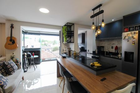 Apartamento à venda com 71m², 2 quartos e 1 vagaSala/Cozinha