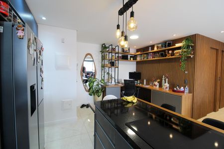 Apartamento à venda com 71m², 2 quartos e 1 vagaSala/Cozinha